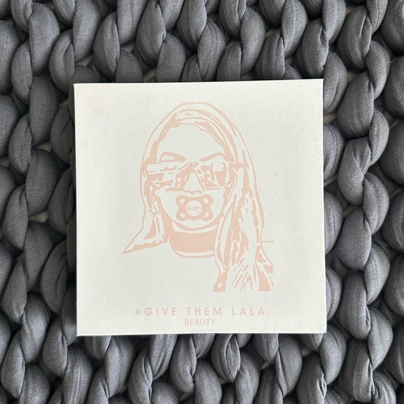 #GIVE THEM LALA BEAUTY The Baby Palette - Picture 3 of 6